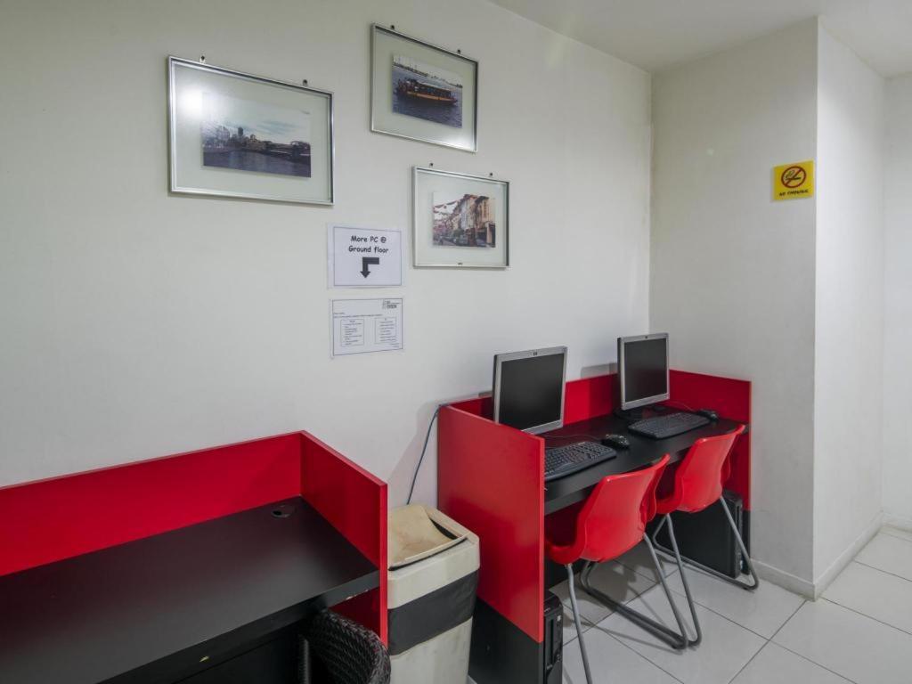 Asrama G4 Station Backpackers