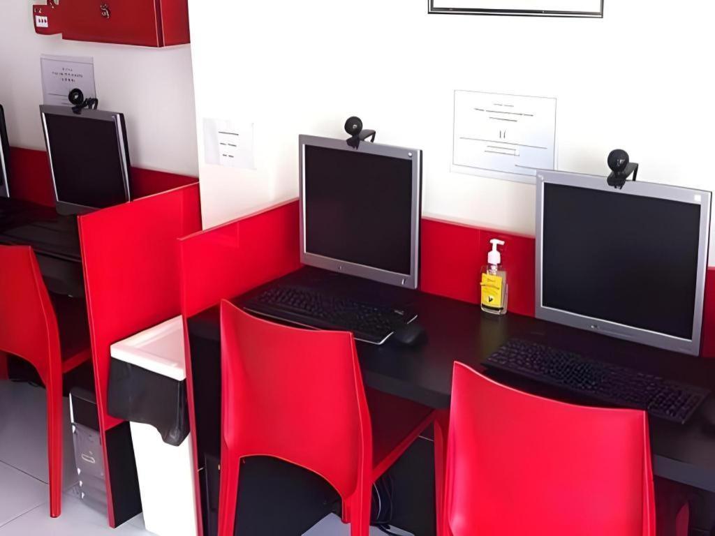 Asrama G4 Station Backpackers